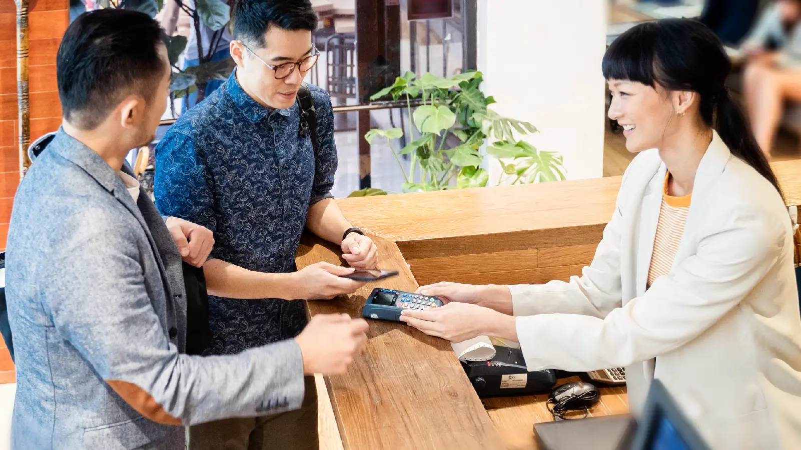 See How Contactless Payment Tech Is Becoming Mainstream In Every ...